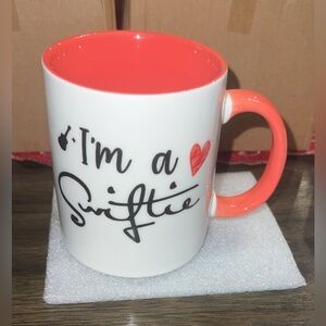 NEW IN BOX “IM A SWIFTIE” - Taylor Swift Mug 11oz